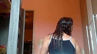 Teen Dances Funk In Brazilian Style