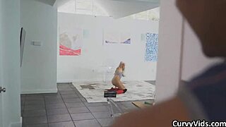 Dancing PAWG beauty shouts, 'I love this dicking!'