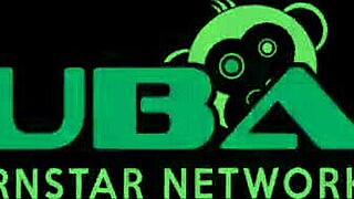 रंगीन कॉलेज पोर्न - आर्ट रूम में चटकीले लड़के-लड़कियाँ चुदाई