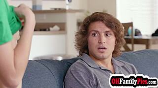 Teen stepsister Jessie Saint blows big cock from stepbro Jay Romero