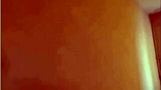 Hey, watch this beautiful camgirl teasing with her big assets!