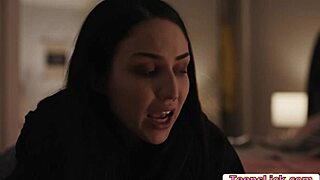 Jade Surprised by Reagan Licking Pussy