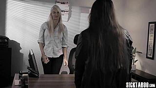 Tw hot best friends Gia Derza and Evelyn Claire enjoy pussy licking after hot kissing 😘