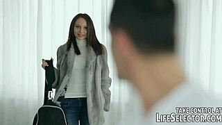 Psychologist Has Affair With Patient In Hospital Bed, Blowjob And Facial