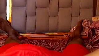 Mi Hermanastra Me Despierta Para Tener Sexo