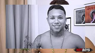 does this novinho pirocudo fuck the chefe hard?