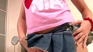 amadoras peitudas showing off their stunning curves