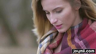 joymii teen solo squirting her tight pussy 😏