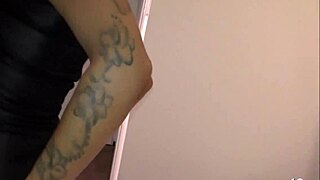 Berlin Whore Licks Creampie.