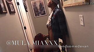 Big booty ebony calls HandsomeDevil for help with Mula Mia 😏