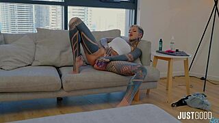 Its All Airbnbs Fault I Didnt Want To Destroy Her Ass Just Good Sex With Stefani Marz