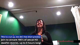 Lola Lynn gets felt up by student interns in Florida hospital.