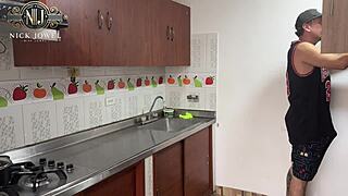 I’m obsessed with banging my hot stepsister in the kitchen