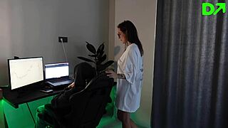 Hey, my sexy stepsister keeps distracting me from trading with her moves!