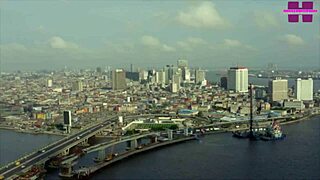 Bad teacher shares student lover