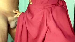 यो, टीचर, 18 साल की बांग्लादेशी स्टूडेंट को बेडरूम में चोदना कैसा लग रहा है?