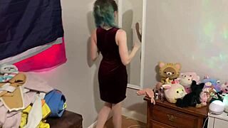 Virgin like me gettin’ fucked hard thru pantyhose hole!