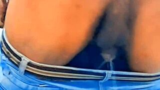 स्मॉल कॉक सिसी को स्लैप और पिस्स किया आउटडोर एक्सोटिक कंपाइलेशन में