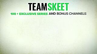 Bratty Aria Banks Caught Shoplifting by LPO at Work