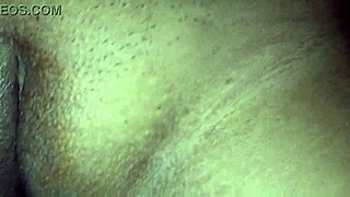 इंडियन कपल गुप्त कॉलेज पार्टी में चूत चाटते पकड़े गए