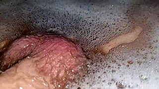 Wanna Join Me for a Hot Jerk in the Jacuzzi with Relaxing Music? PLAY WITH MY FOAMY COCK!