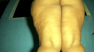 a amiga da minha ex mulher ficou sem lugar e dormiu aqui de calcinha