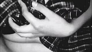 colegiala cristiana 18 años follada por novio en uniforme escolar video casero.