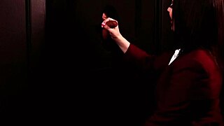 This student sucks cock at the gloryhole so eagerly 😏