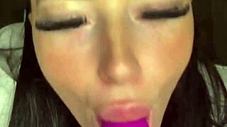 Teen American Exchange Student in Wild Solo Masturbation Session