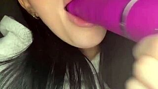 Teen American Exchange Student in Wild Solo Masturbation Session