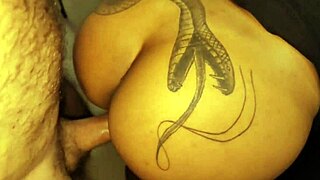 Stepdaughter Craves Anal Action with Stepdad Vagninho