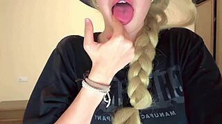 Cute college girl with wet pussy squirts hard in garden 😍