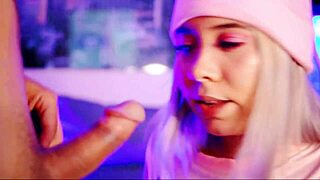 डायलॉगिक-प्रोवोकेटिव वेलेंटिना, तुम सबमिसिव बीबीडब्ल्यू, आज फिर अपना मुंह हार्ड फक करवाना चाहती हो?