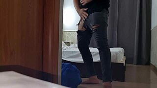 I’m so turned on ripping jeans for a quick jerk with huge cumshot!