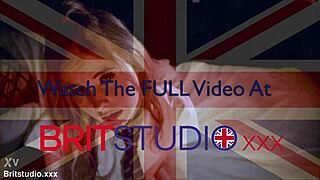 Teen student experiences first hard fuck 😍