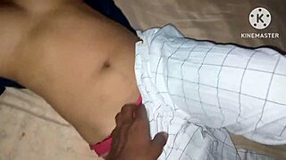 Hey, wanna see Desi aunty get wild at home with Hindi audio?