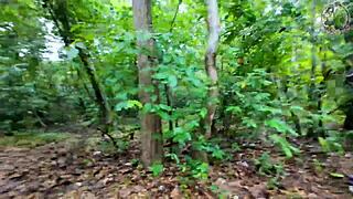 สาวไทยเดินเล่นในป่าแวะเย็ดกัน ก่อนไปเก็บเห็ด เสียงไทย4k