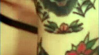 टीचर ने स्टूडेंट की चूत चाटी इंटेंस प्लेजर से फेशियल