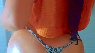 College Girls Erotic Shower Session Masturbation Wet Hairless Latina