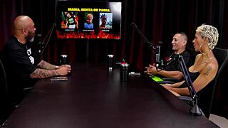 safada does sensual stripper after admitting dp with thick toy seeking dwarf and suckers