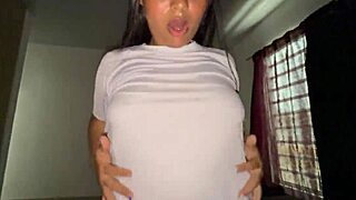 Beautiful Colombian Babe Squirts Profusely in Missionary Fuck