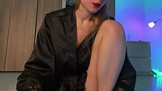 teen masturbates tight pink pussy with fingers