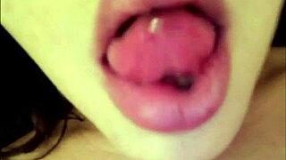 her dick sucking lips are so hot