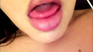 her dick sucking lips are so hot