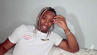 Interview with young spanish girl anna wavves and her perfect solo