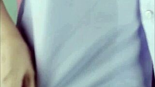 หลุดมัธยมปลาย ตั้งกล้องแหกหีเอาดิลโดอันใหญ่ยัดหี หีใหญ่น่าเย็ดจัด