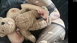 Arabian Snowwhite's loud teen orgasms in homemade ASMR masturbation 😩💦