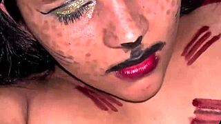 Fiesta De Halloween Y Entran Al Cuarto A Follar De Lo Caliente Que Estaban Parecia Virgen De Lo Cerrada Que Estaba