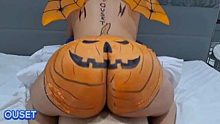 her big ass stepsister kept me up all night on halloween 😈🍑