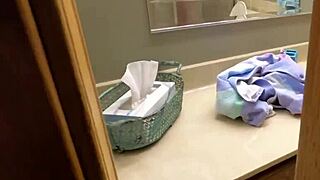 stepdaughter caught peeping stepfather and finishes nicely